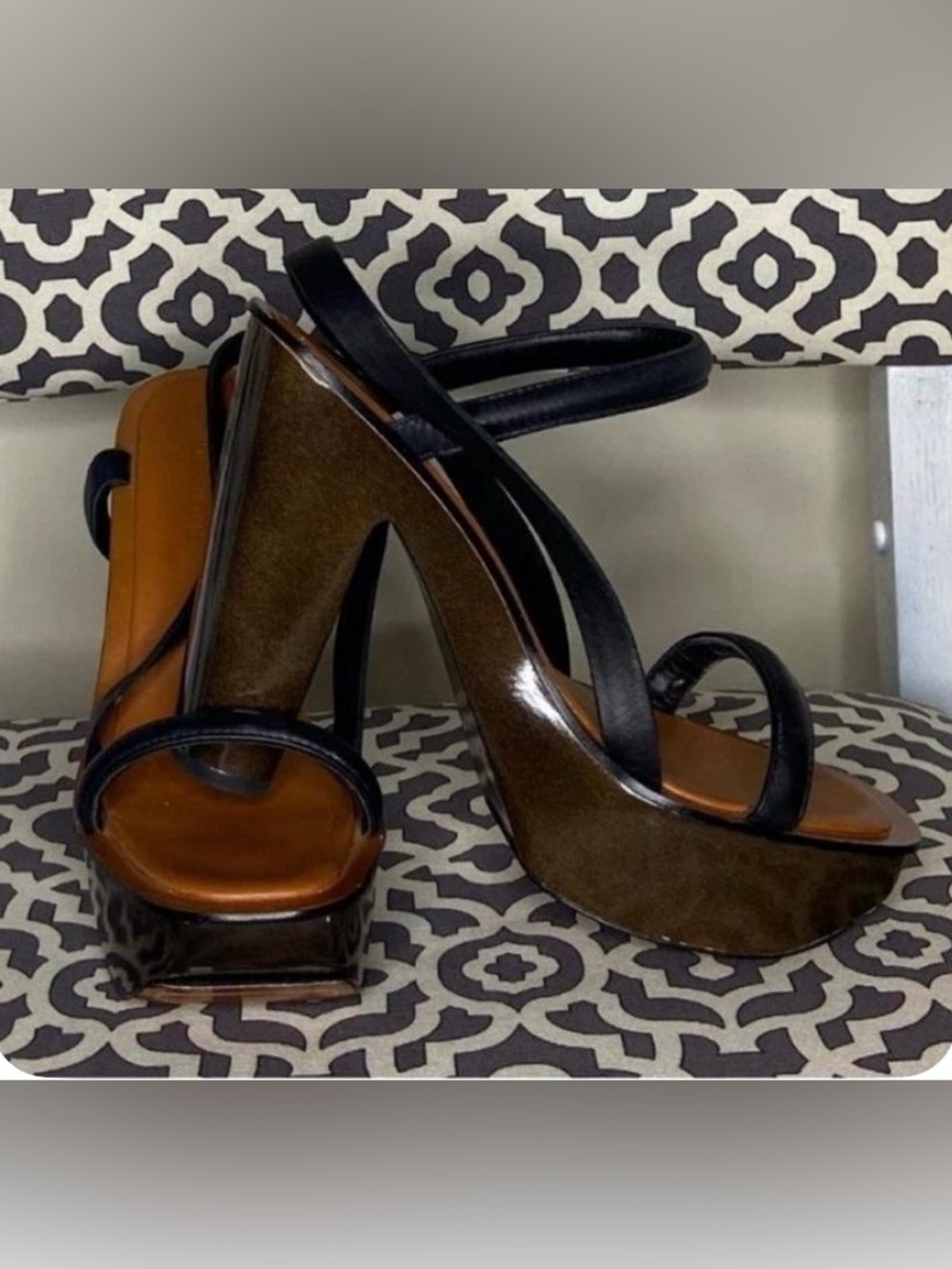 Charles Jourdan Black Strappy Platform Heels - Picture 2 of 9